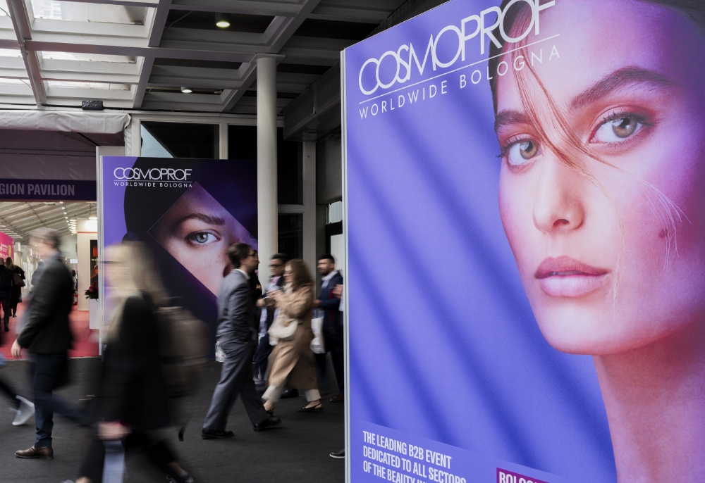 EXHIBIT AT COSMOPROF WORLDWIDE BOLOGNA